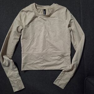 Mondetta Women's Beige Long Sleeve Top